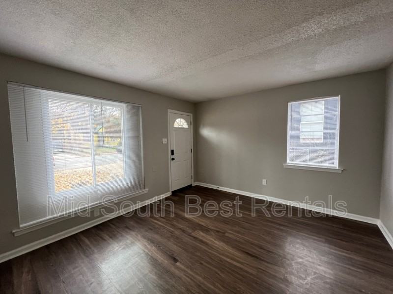 3260 Coleman Ave - Photo 2 of 6