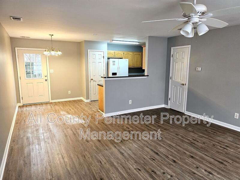 1855 Carrington Dr - Photo 2 of 9