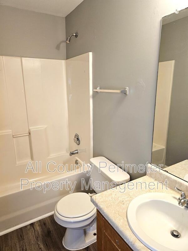 1855 Carrington Dr - Photo 7 of 9