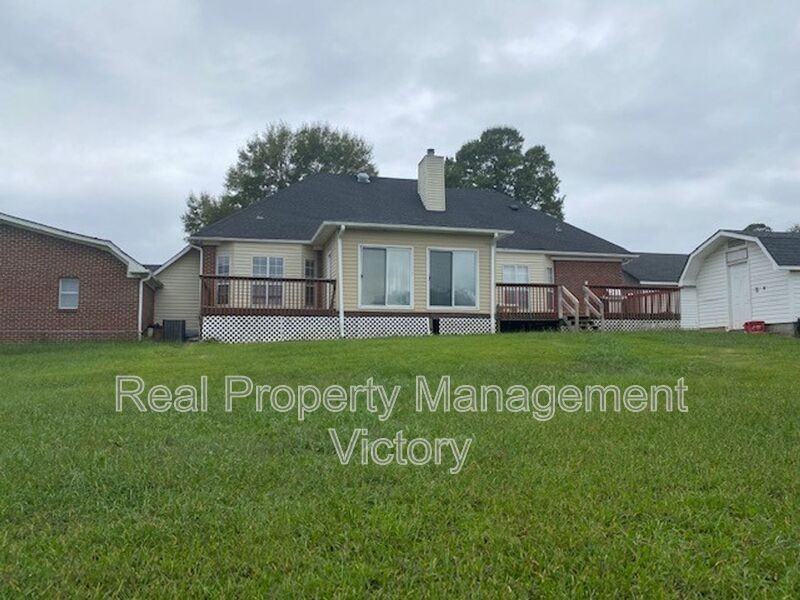 1984 Sun Valley Rd - Photo 2 of 14