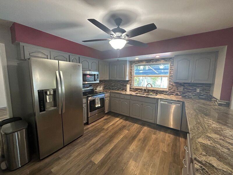 6608 Twelve Oaks Blvd - Photo 3 of 30