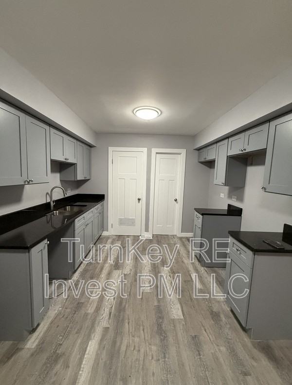 36 Wildwood Lane G - Photo 2 of 9