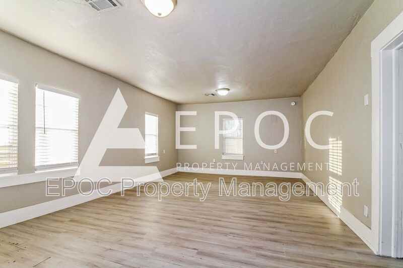 531 S Ponca Ave - Photo 2 of 15