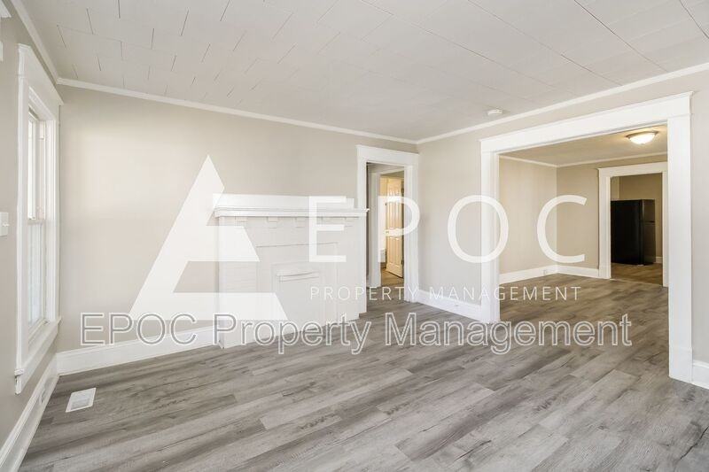 910 Caldwell St - Photo 2 of 15