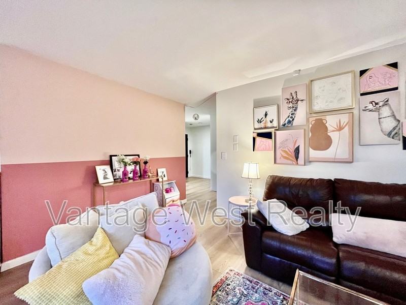 200 Bernard Ave - Photo 7 of 21