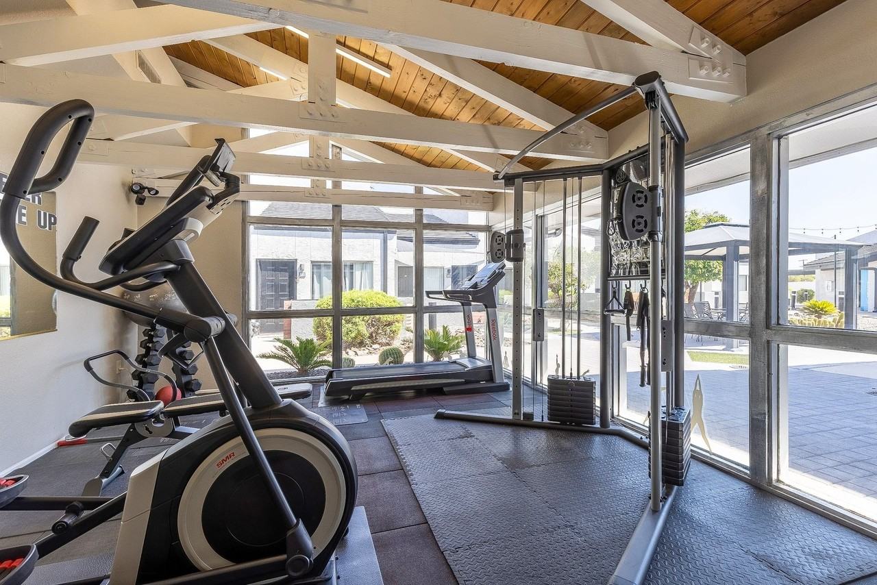 Lion Tempe Apartments - Photo 7 of 18