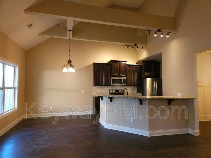 245 Tulip Dr - Photo 7 of 18