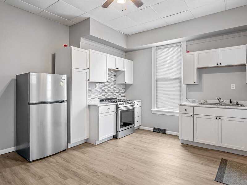 2930 Mary Irene St - Photo 3 of 10