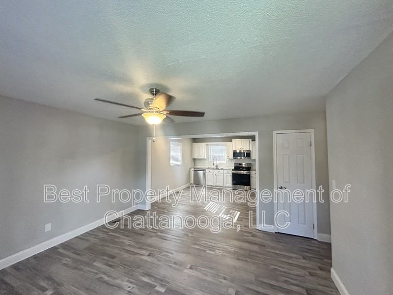 1710 Olive St - Photo 3 of 15