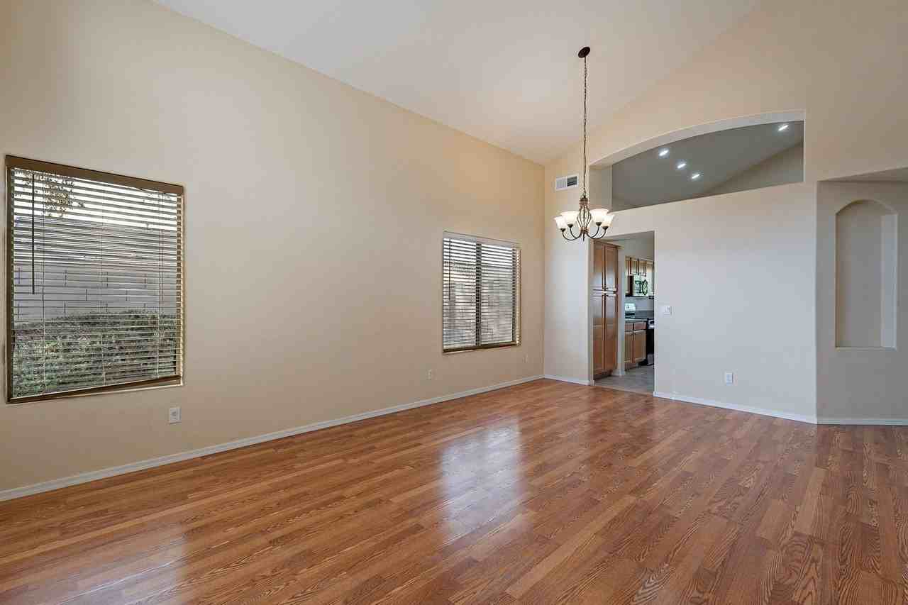20434 N 92nd Ln - Photo 7 of 49
