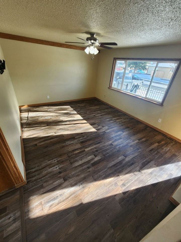 4106 Meadowland Blvd - Photo 5 of 19