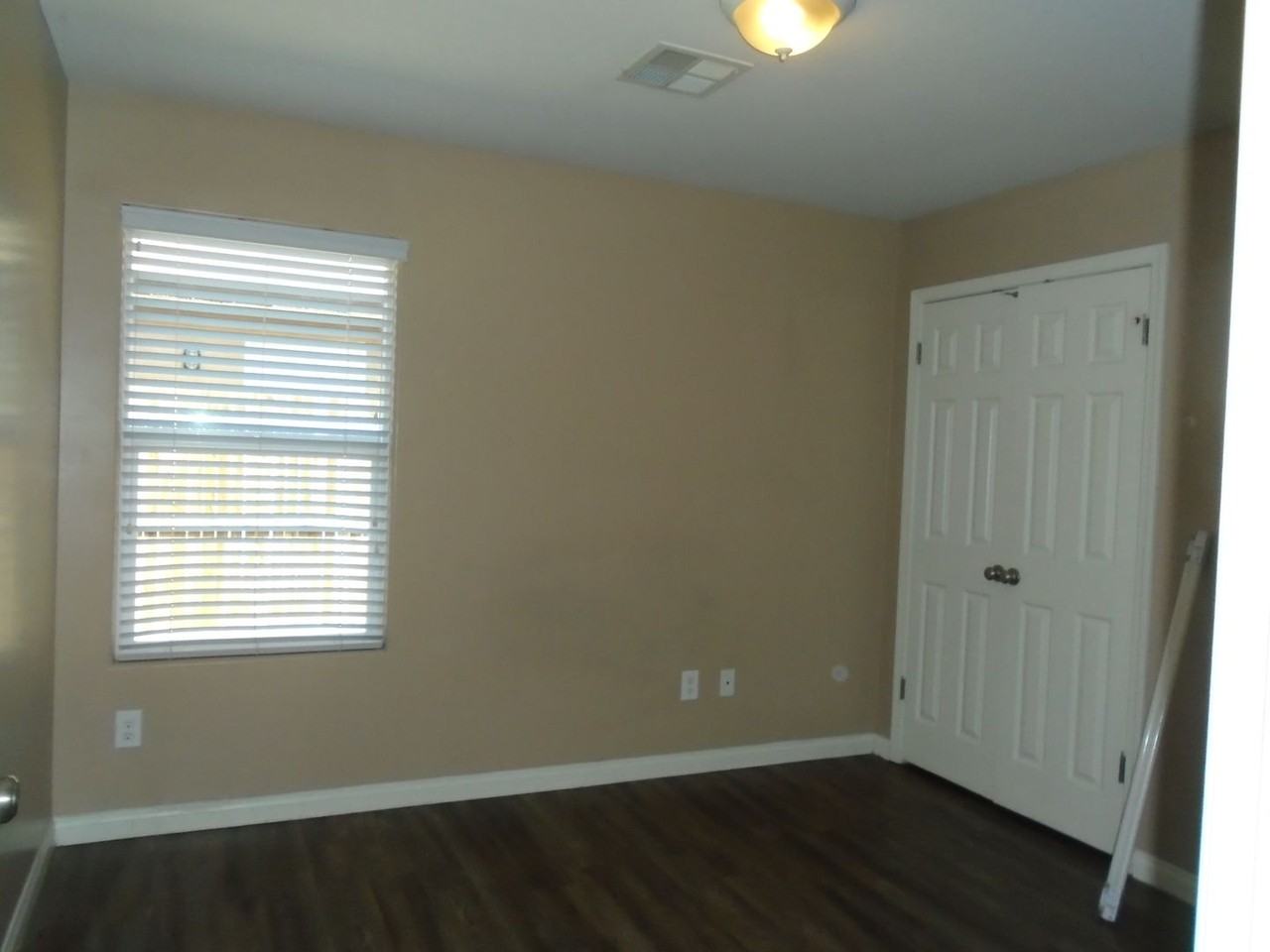 632 W Day Ave #AB - Photo 4 of 7