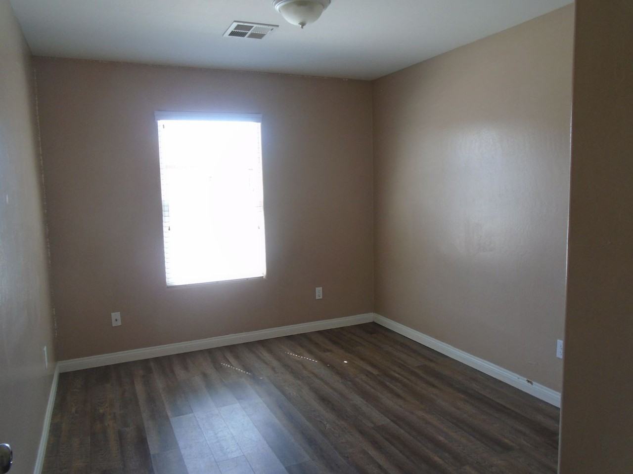 632 W Day Ave #AB - Photo 6 of 7