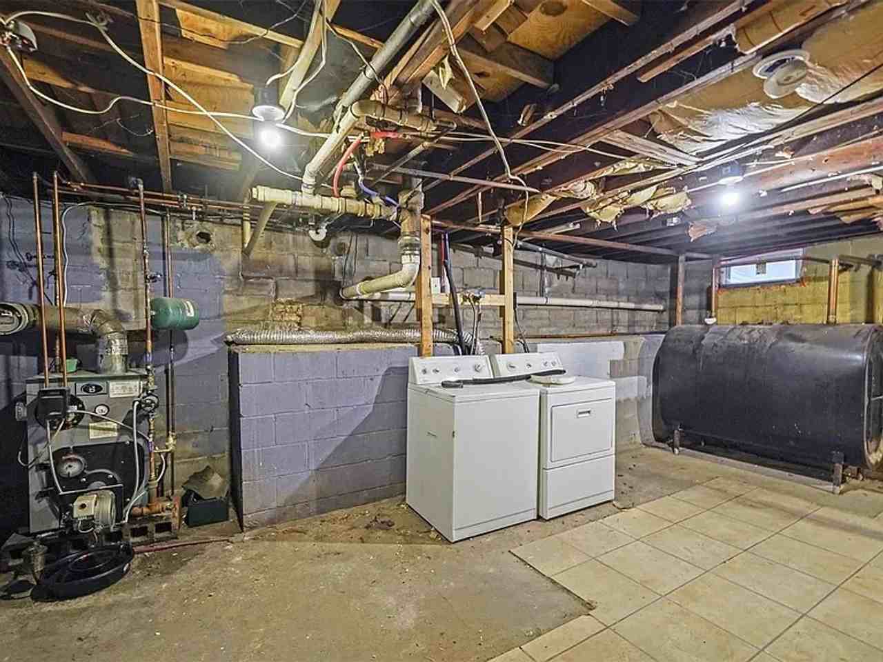 14 14 Titmus Dr - Photo 2 of 26