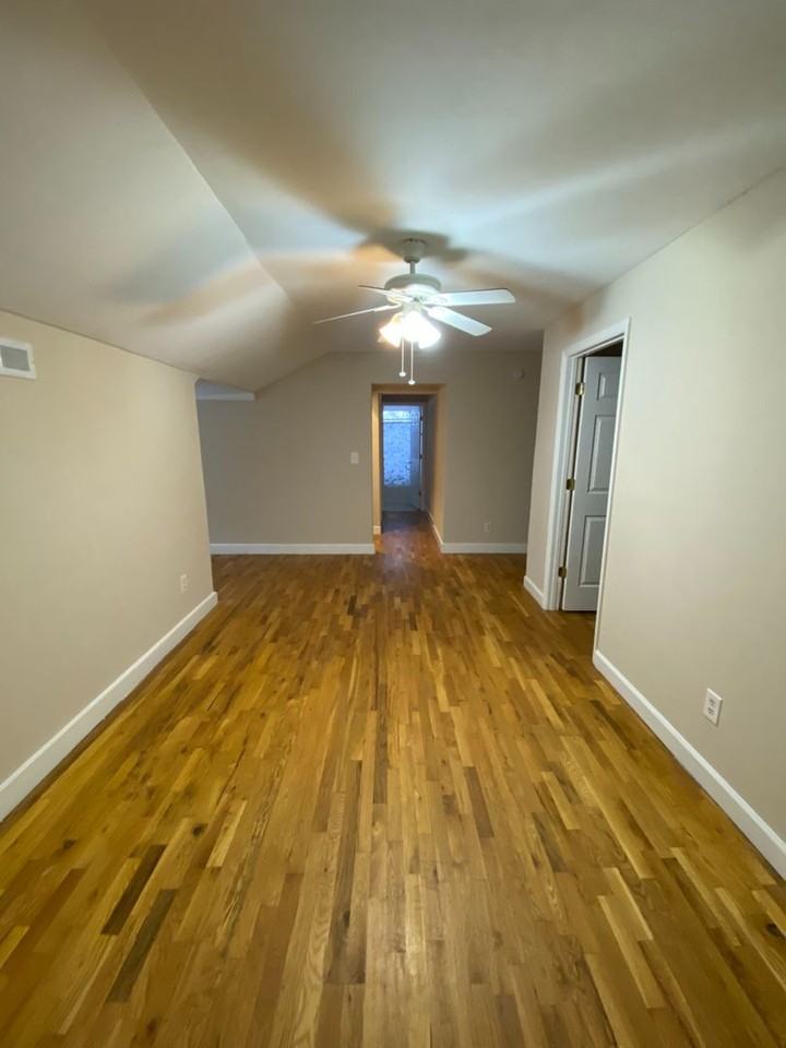 743 Broad St Nw #2 - Photo 4 of 10