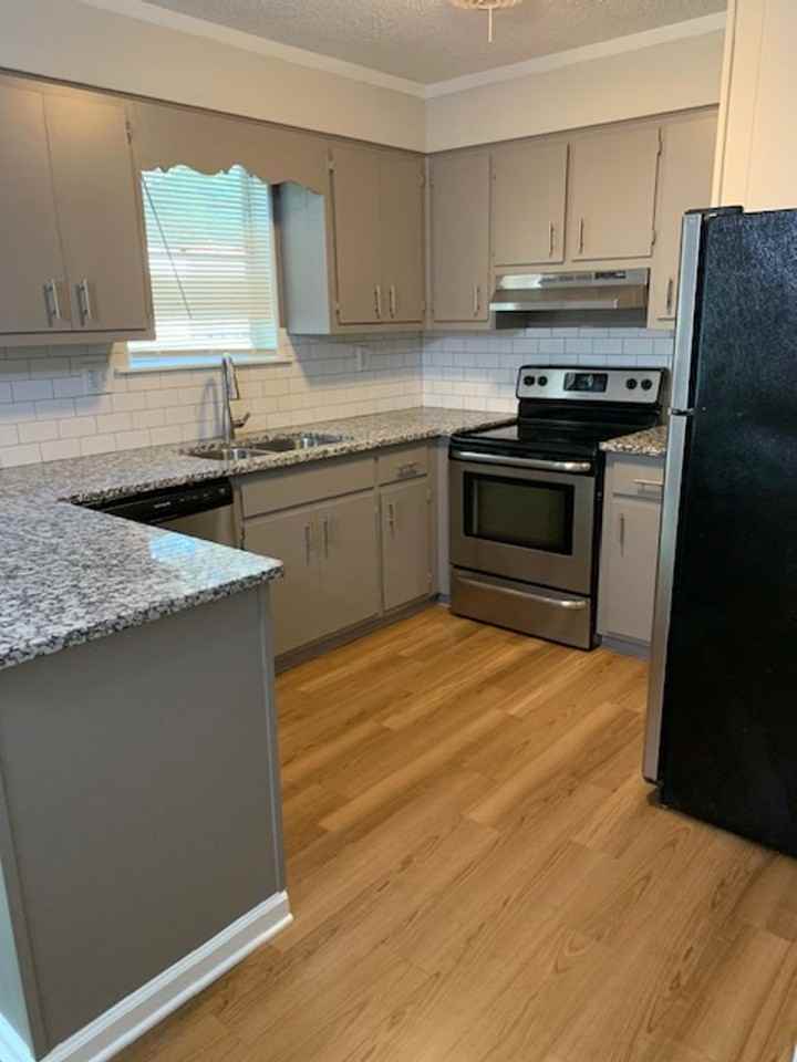 3703 Stockholm Dr - Photo 7 of 29