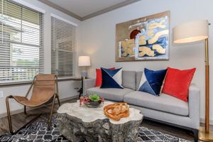 featured image of 18110 Hunters Terrace Dr