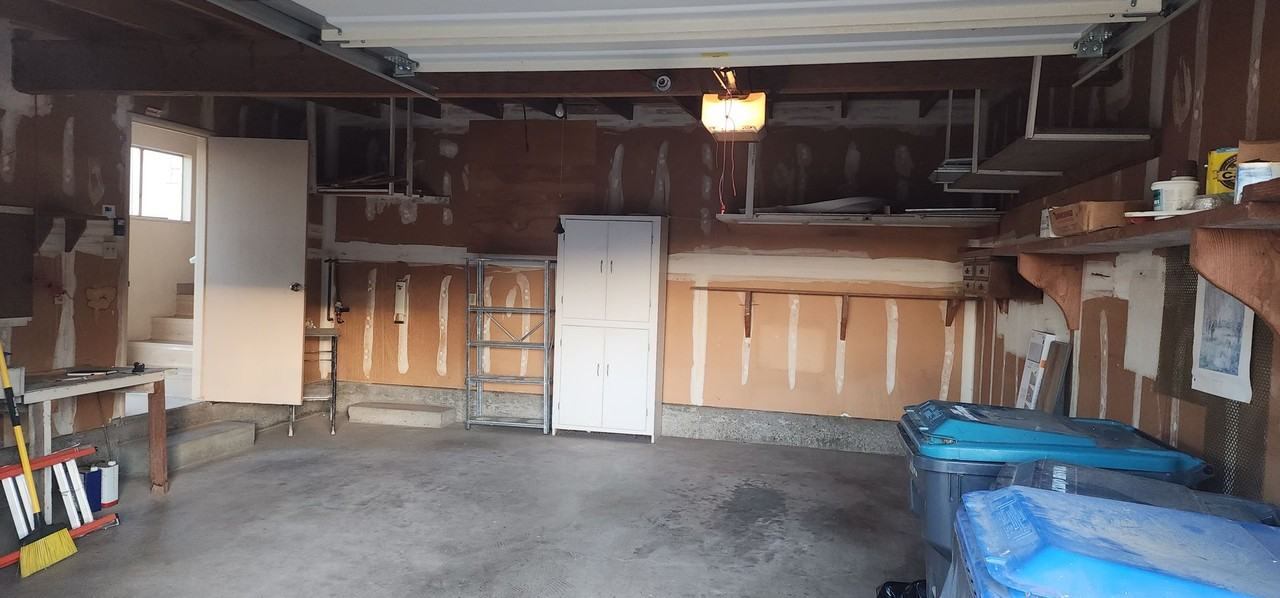 423 S D St - Photo 6 of 46