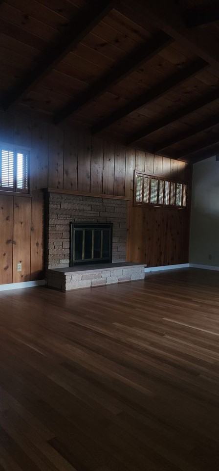 423 S D St - Photo 7 of 46