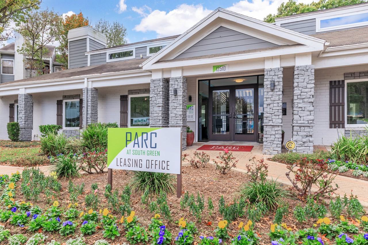 Parc at South Green - Photo 2 of 27