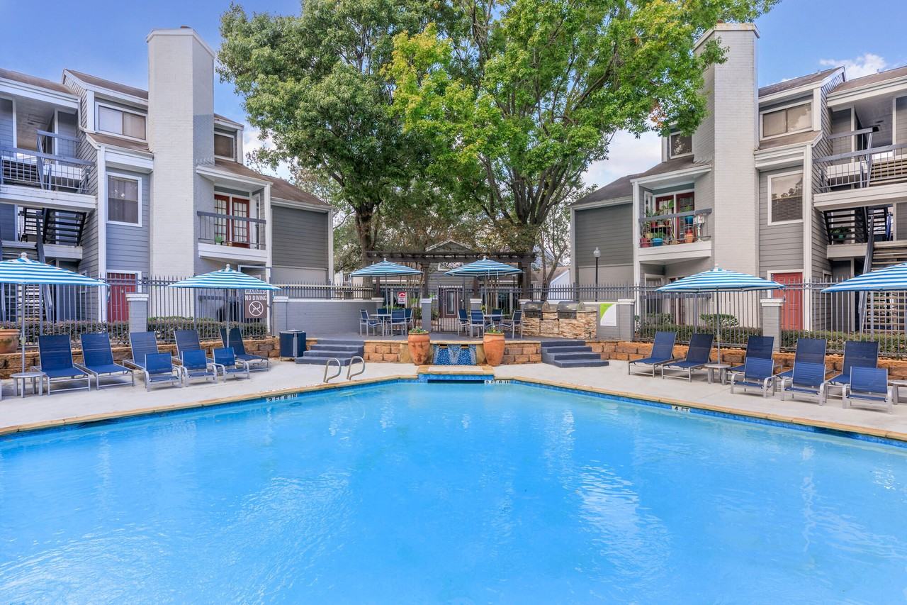 Parc at South Green - Photo 6 of 27