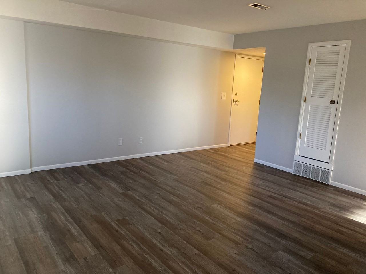 4921 Copper Creek Rd - Photo 6 of 17