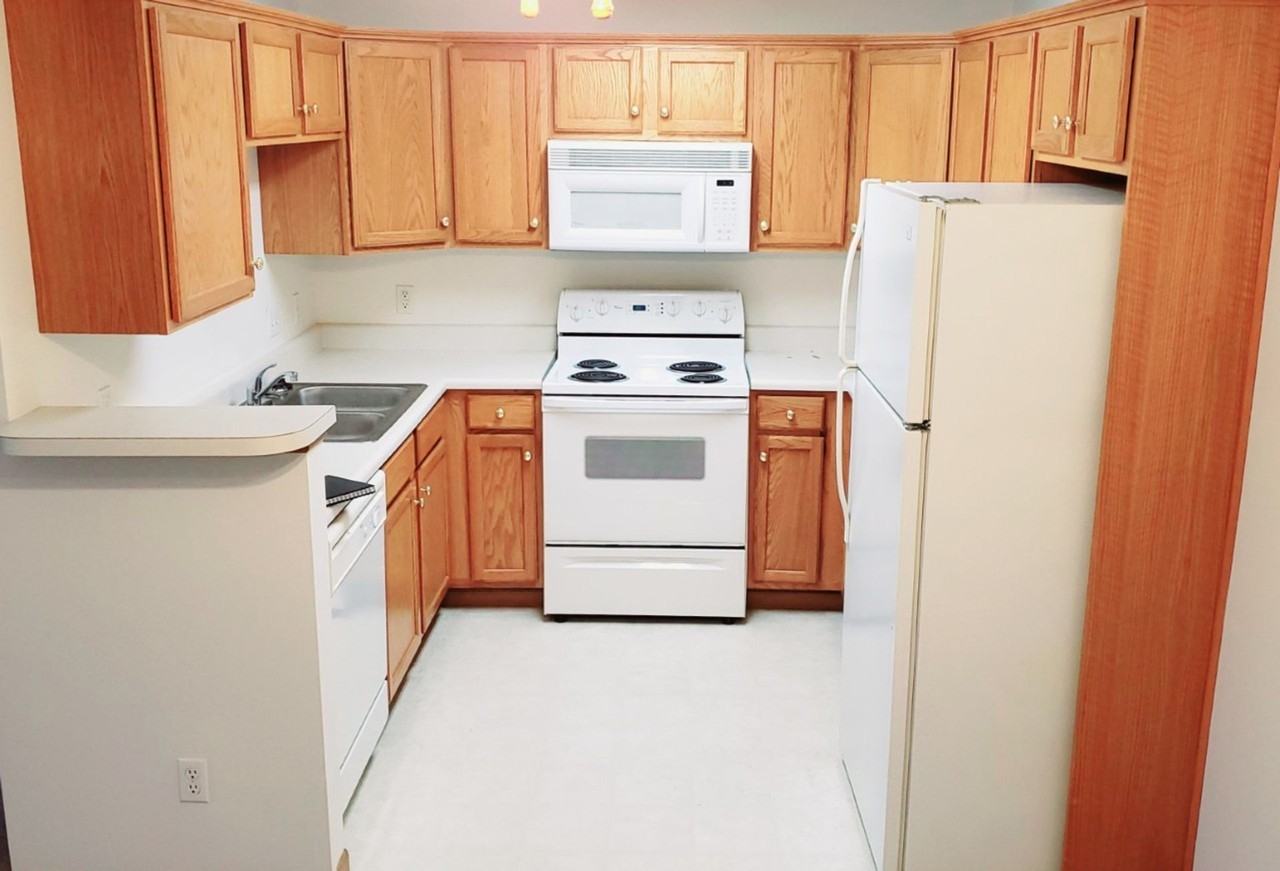 1604 Grandview Ave - Photo 7 of 20