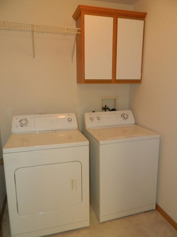 1604 Grandview Ave - Photo 4 of 20