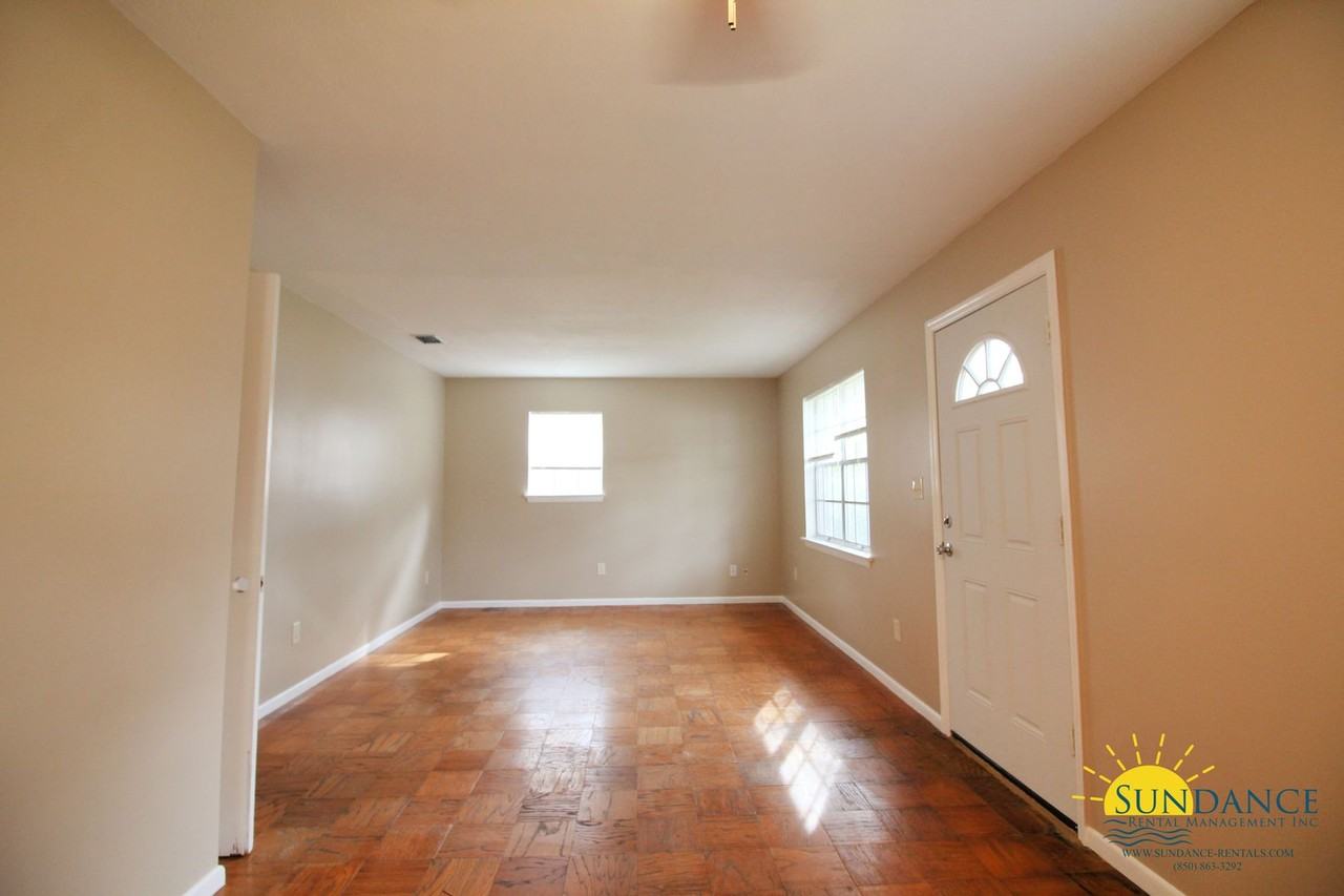 17 Temple Ave Sw - Photo 2 of 11