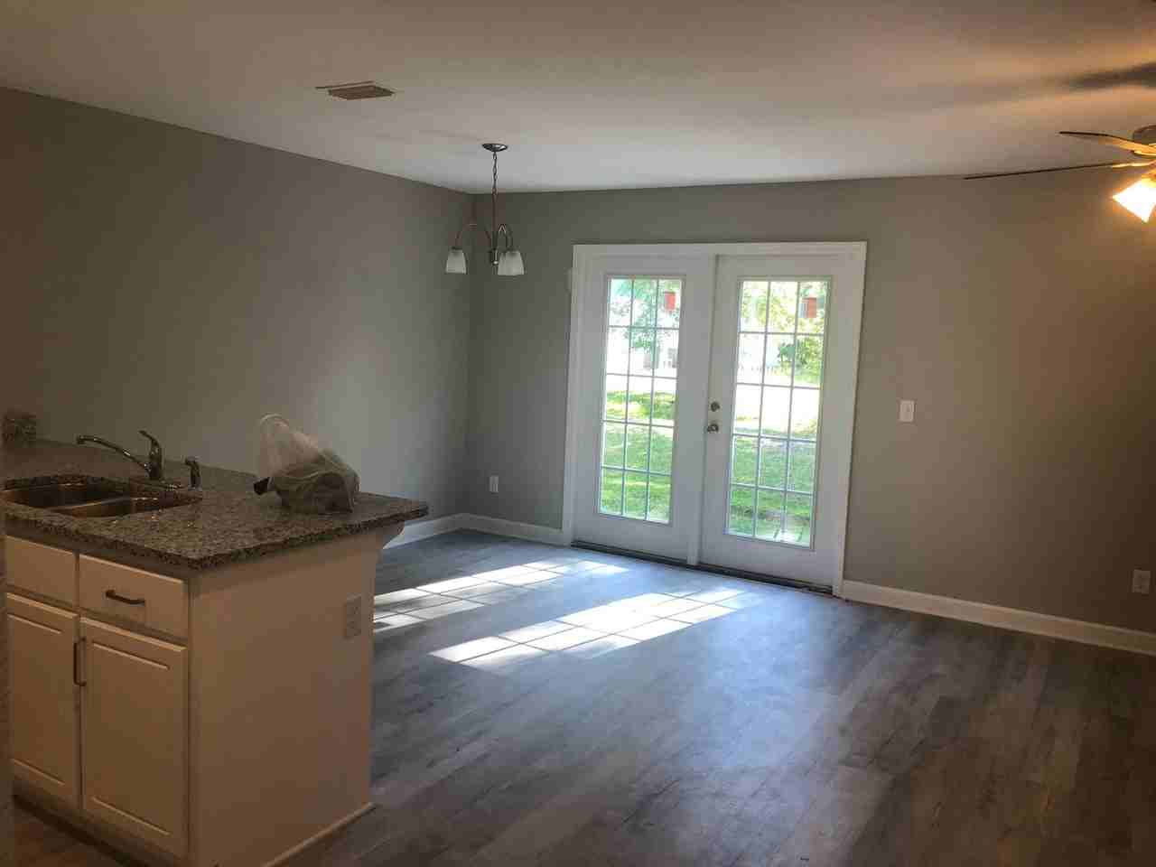 233 Callaway Chase Ln - Photo 3 of 25