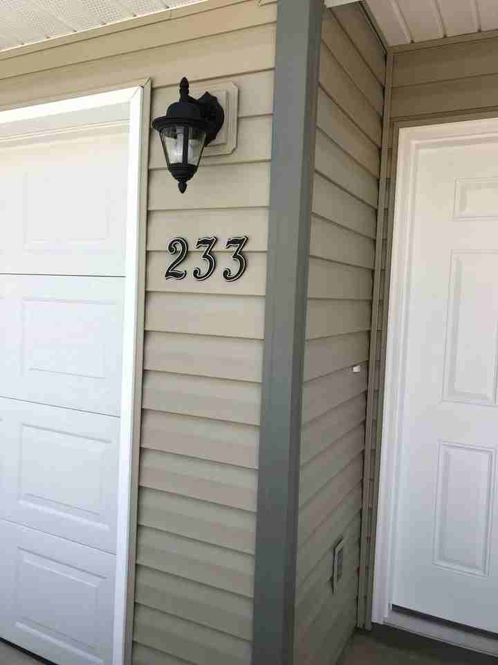 233 Callaway Chase Ln - Photo 2 of 25