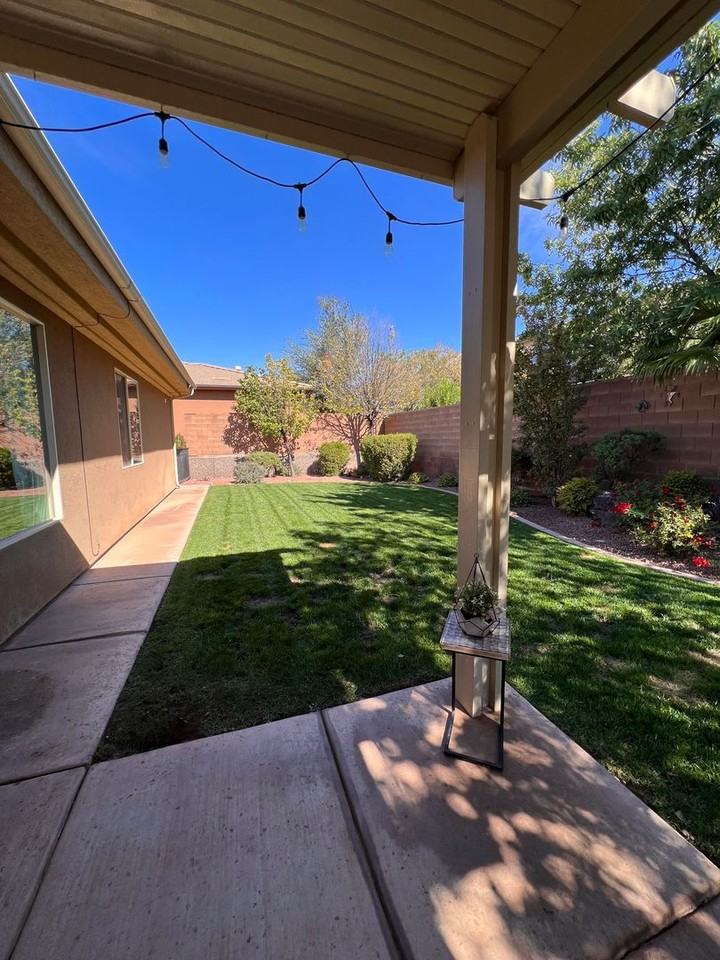 1920 N Lakota Dr - Photo 4 of 24