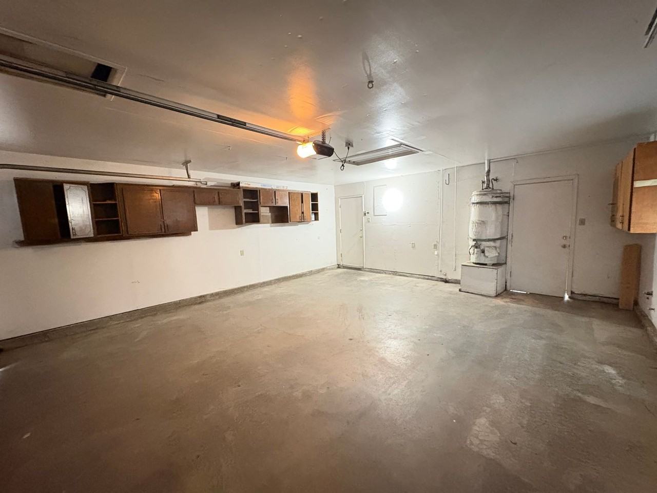 1421 E Bardsley Ave - Photo 3 of 37