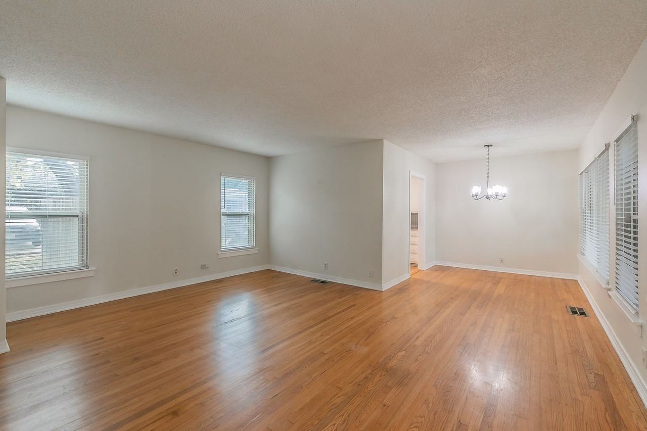 5027 Birchman Ave - Photo 4 of 25