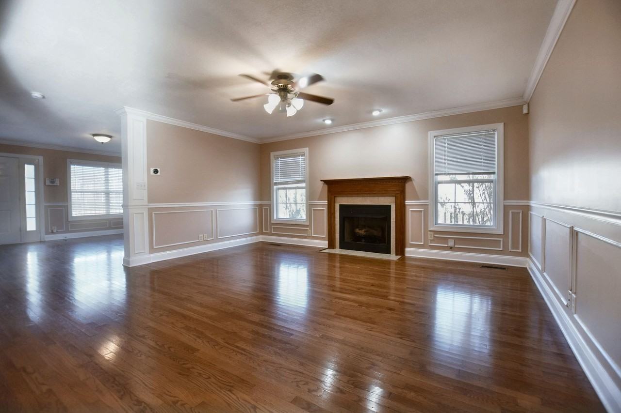 2609 Sugarhill Ct - Photo 6 of 34