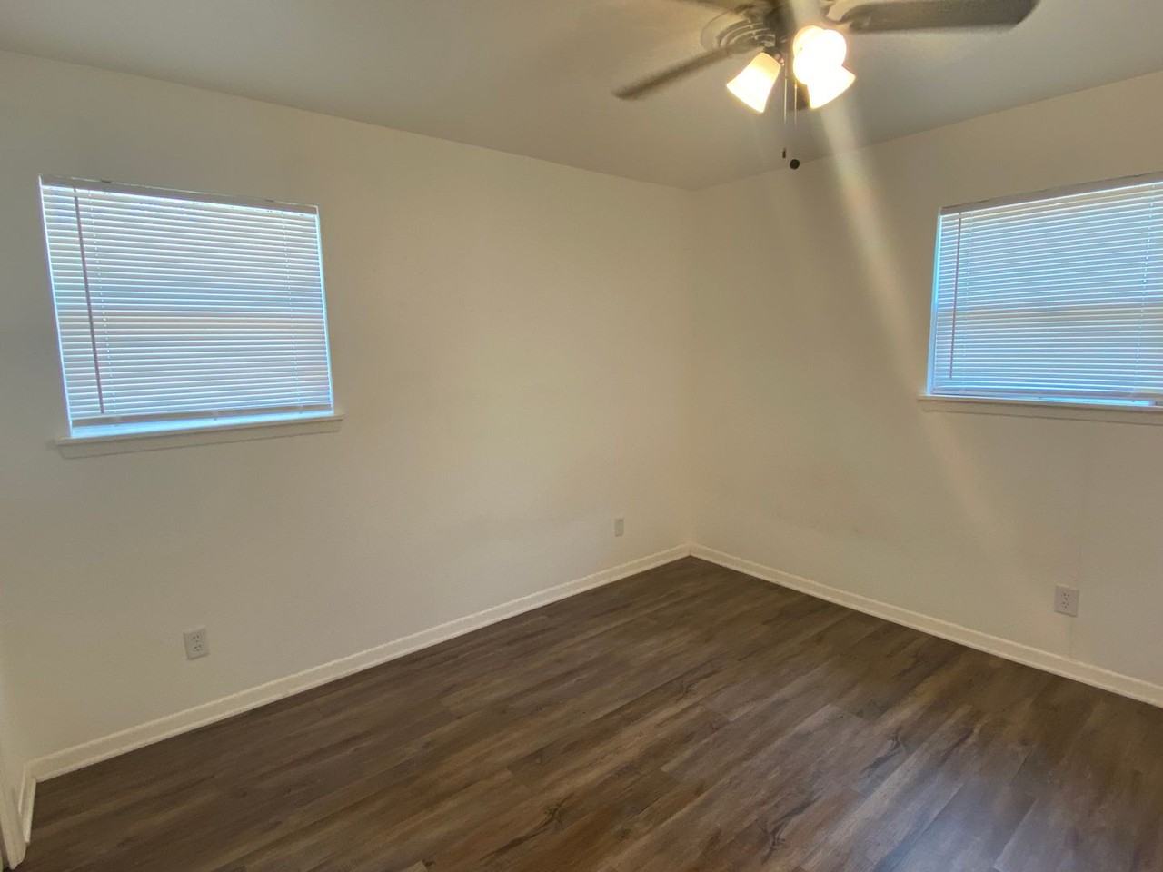 1310 Westover Dr - Photo 6 of 14