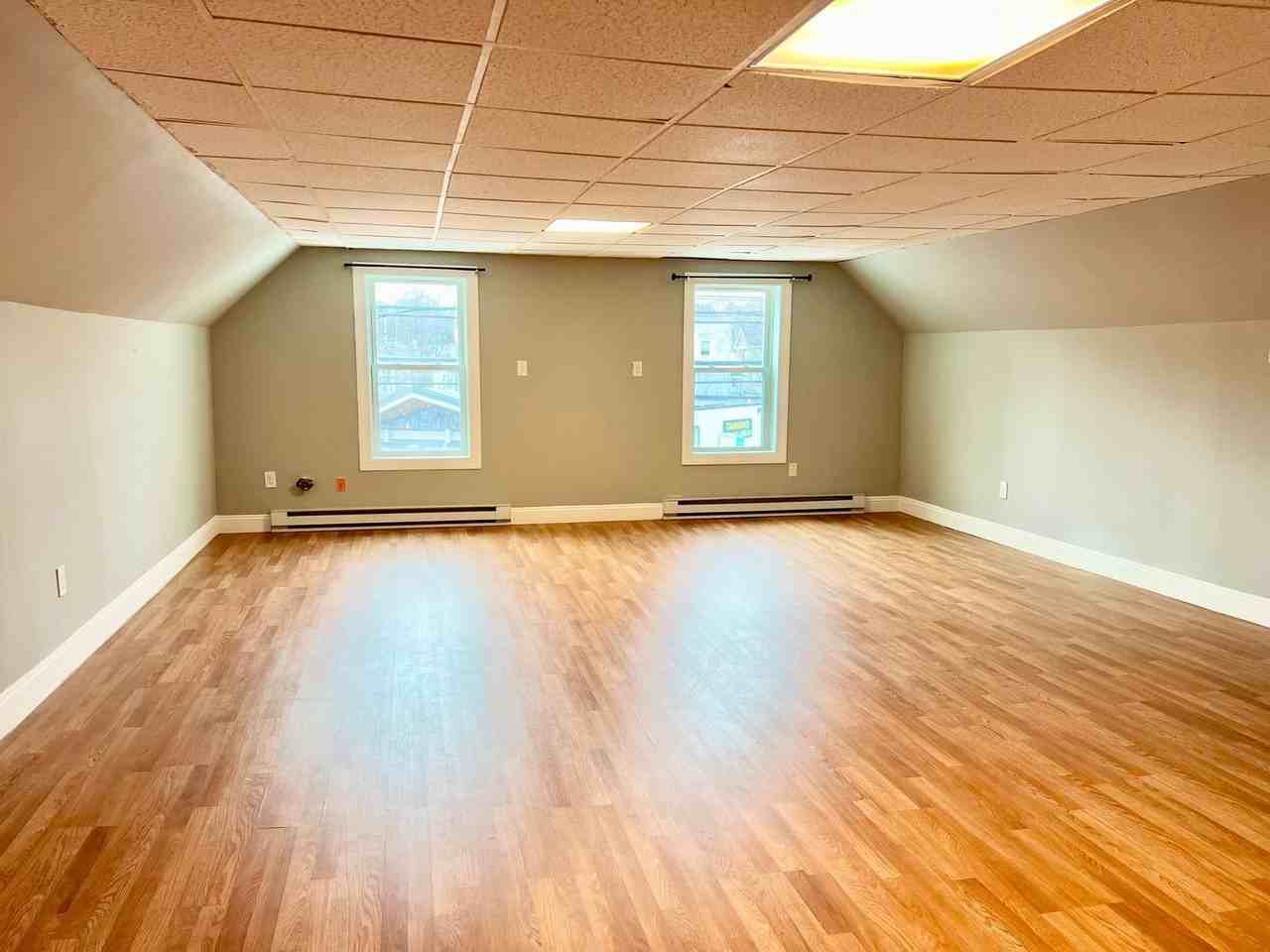 669 Forest Ave - Photo 2 of 20