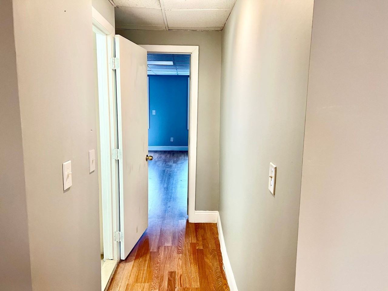 669 Forest Ave - Photo 7 of 20