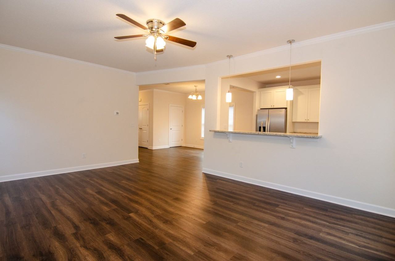 14176 Carver Dr - Photo 2 of 38