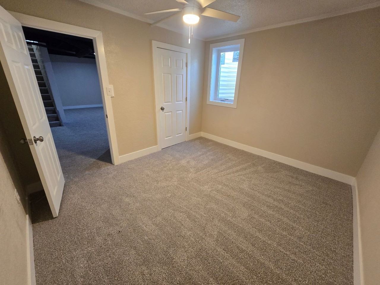 306 S Fairmount St - Photo 3 of 14