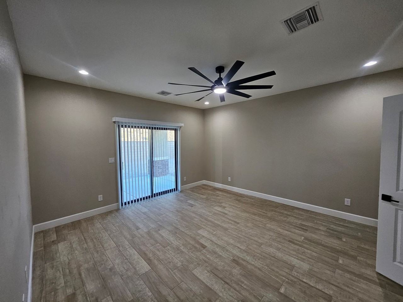 2199 E Brittany Ln - Photo 6 of 19