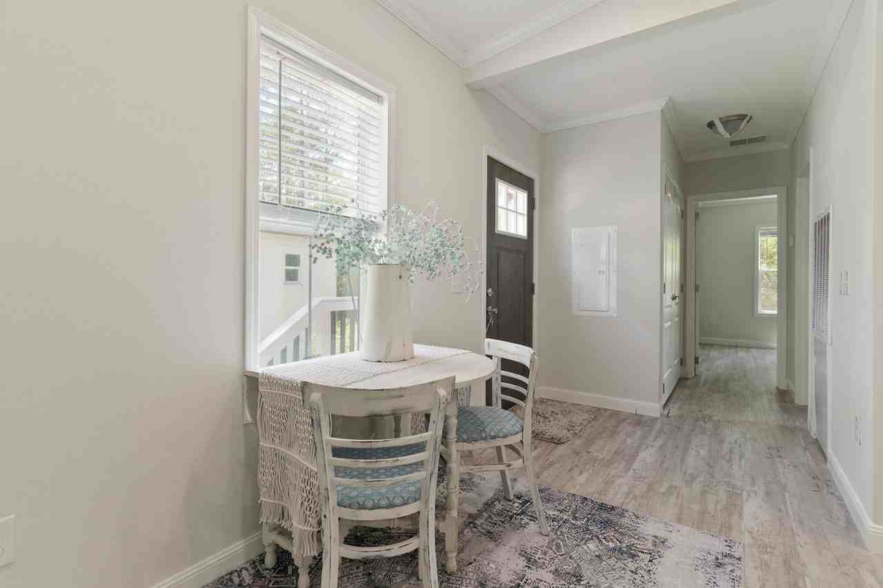 221 Central 6th Street - Photo 7 of 22