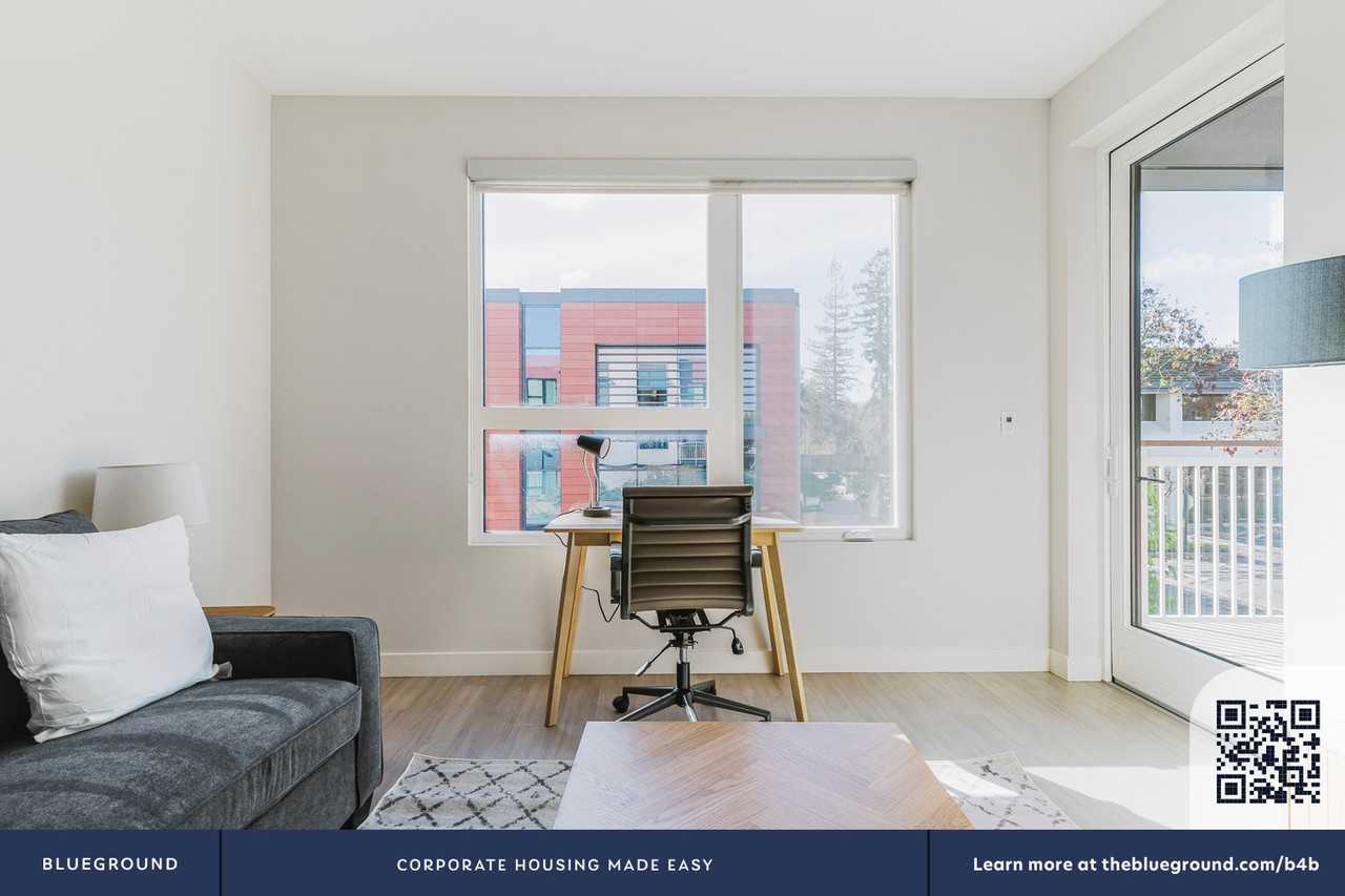 1545 San Antonio Street - Photo 6 of 38