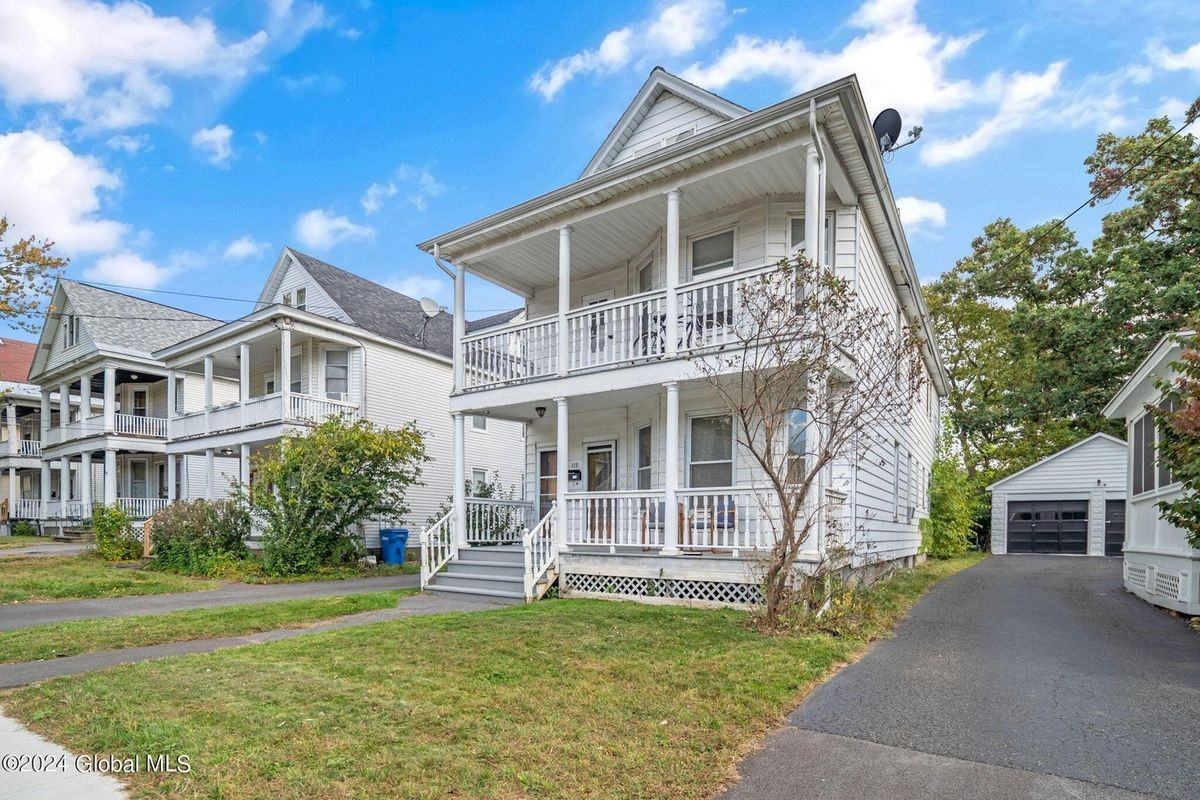 119 Winthrop Ave - Photo 3 of 15