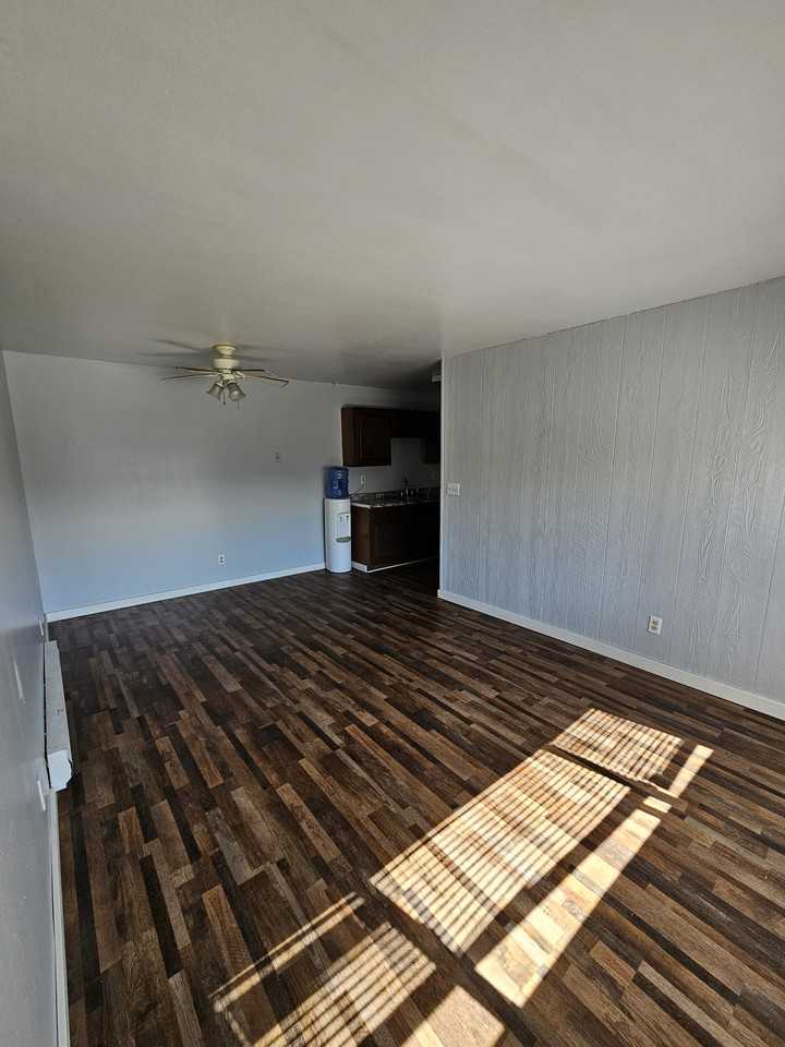 1715 La Crescent St #141 - Photo 5 of 15