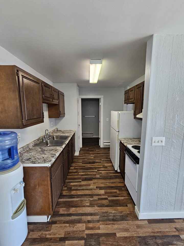 1715 La Crescent St #141 - Photo 2 of 15