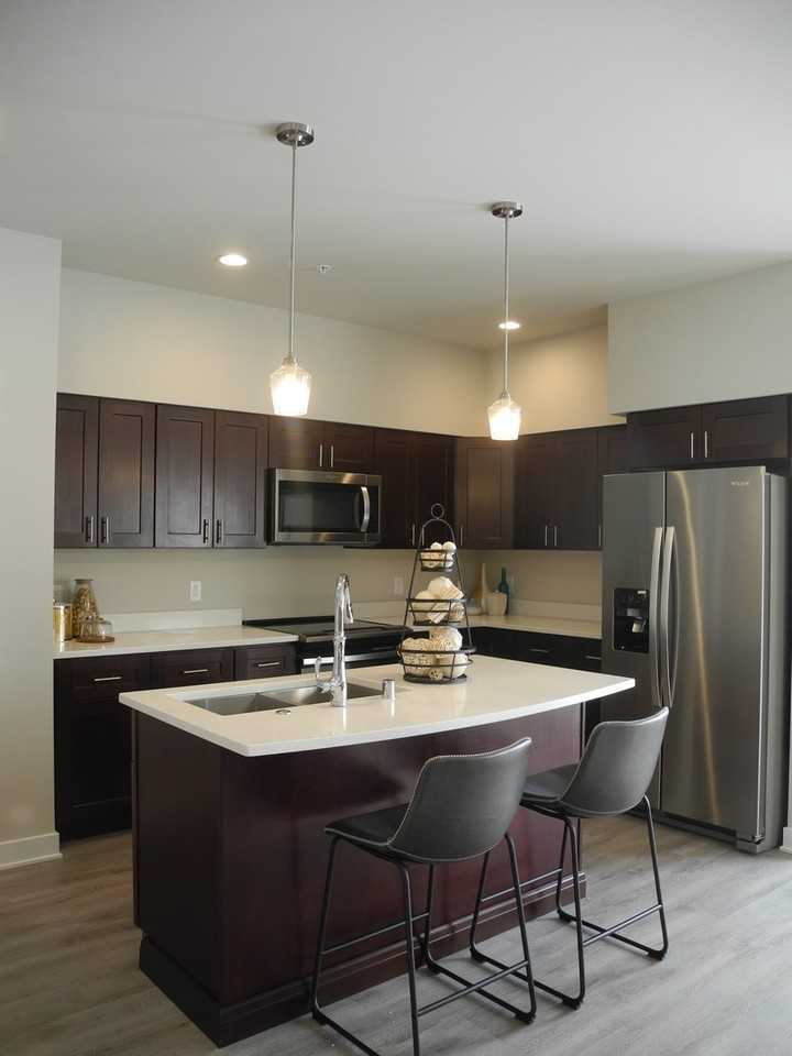 301 Cross Oak Dr #1 - Photo 7 of 18