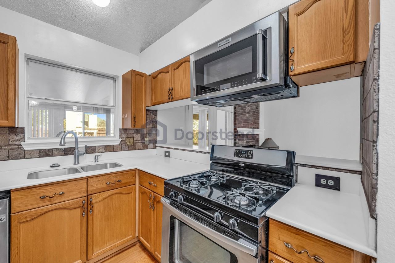6602 Bluebonnet Dr #NA - Photo 3 of 36