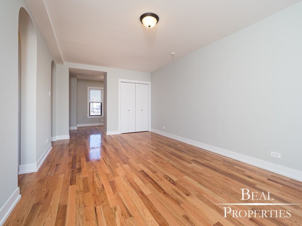 550 West Arlington Place #01 - Photo 7 of 11