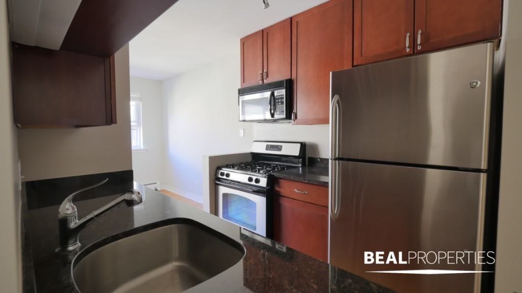 625 West Wrightwood Avenue - Photo 3 of 10